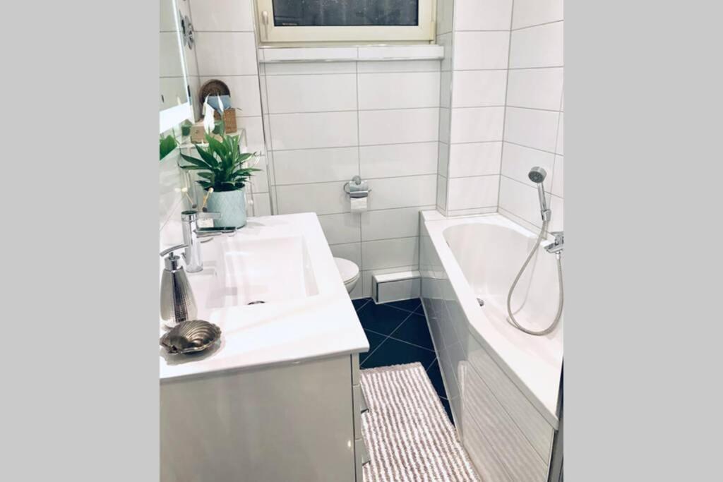 Home In The Heart Of Mannheim, Free Parking, Netflix, Fast Wifi MHG Exterior foto